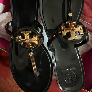 TORY BURCH MINI MILLER JELLY THONG SANDAL
